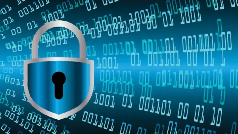 Как обеспечить информационную безопасность: правила поведения в сети