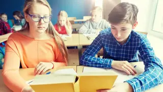 Как сделать уроки литературы захватывающими: практические рекомендации для учителей
