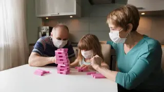 Наши дети дома, или Семья на карантине