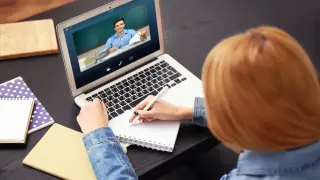 Как разнообразить школьный урок? Разработка видеоурока