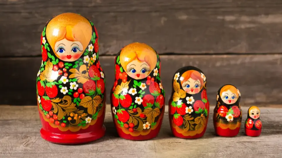Основные узоры русской матрёшки и их отработка
