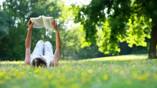 Читаем летом! Школьная программа или внеклассное чтение?